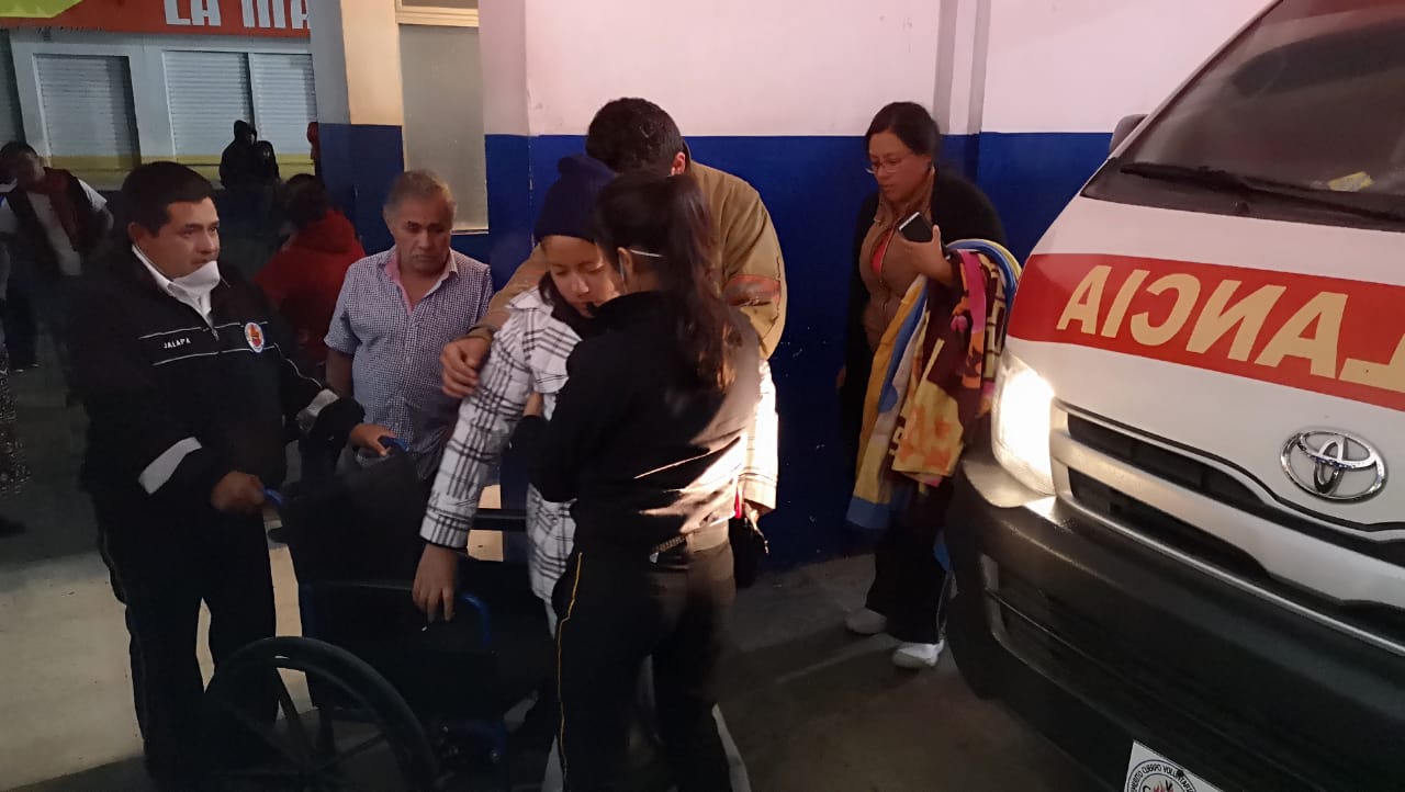 Una de las personas con síntomas de hipotermia. Foto: Bomberos Voluntarios.