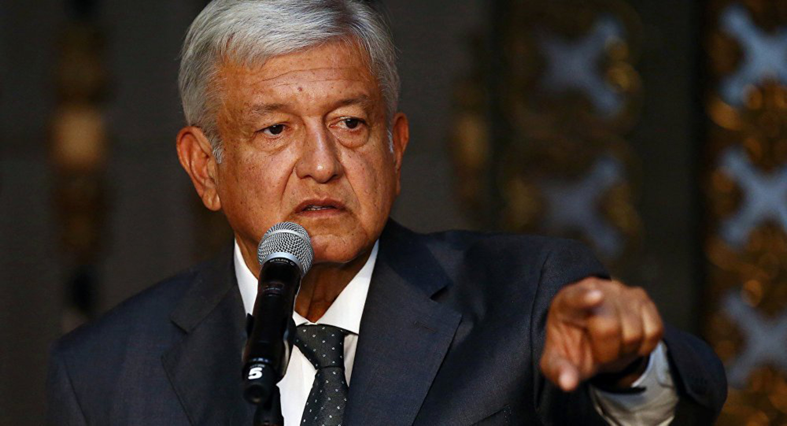 López Obrador garantiza abastecimiento eléctrico