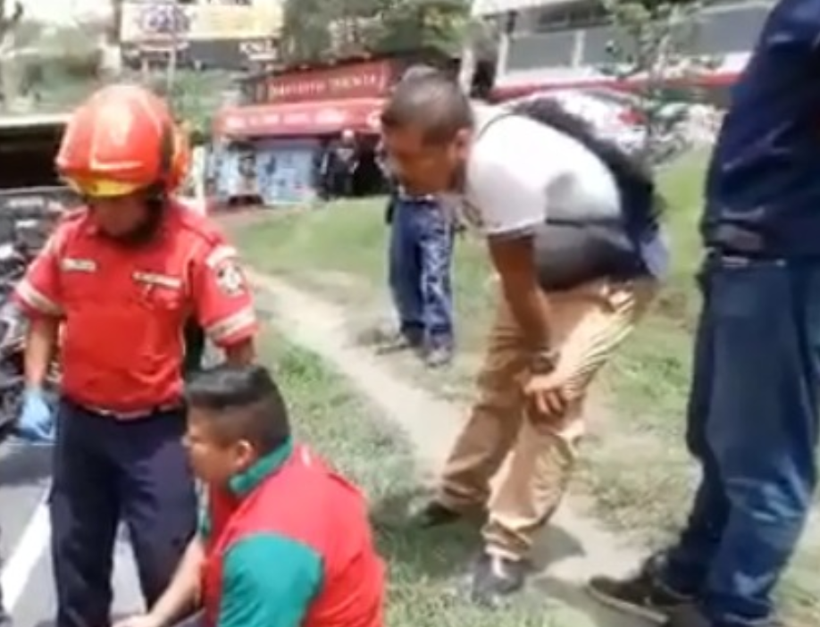 Trabajador de gasolinera