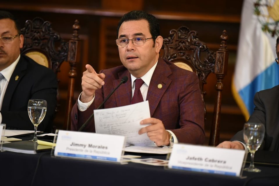 Jimmy Morales hace señalamientos a Acción Ciudadana