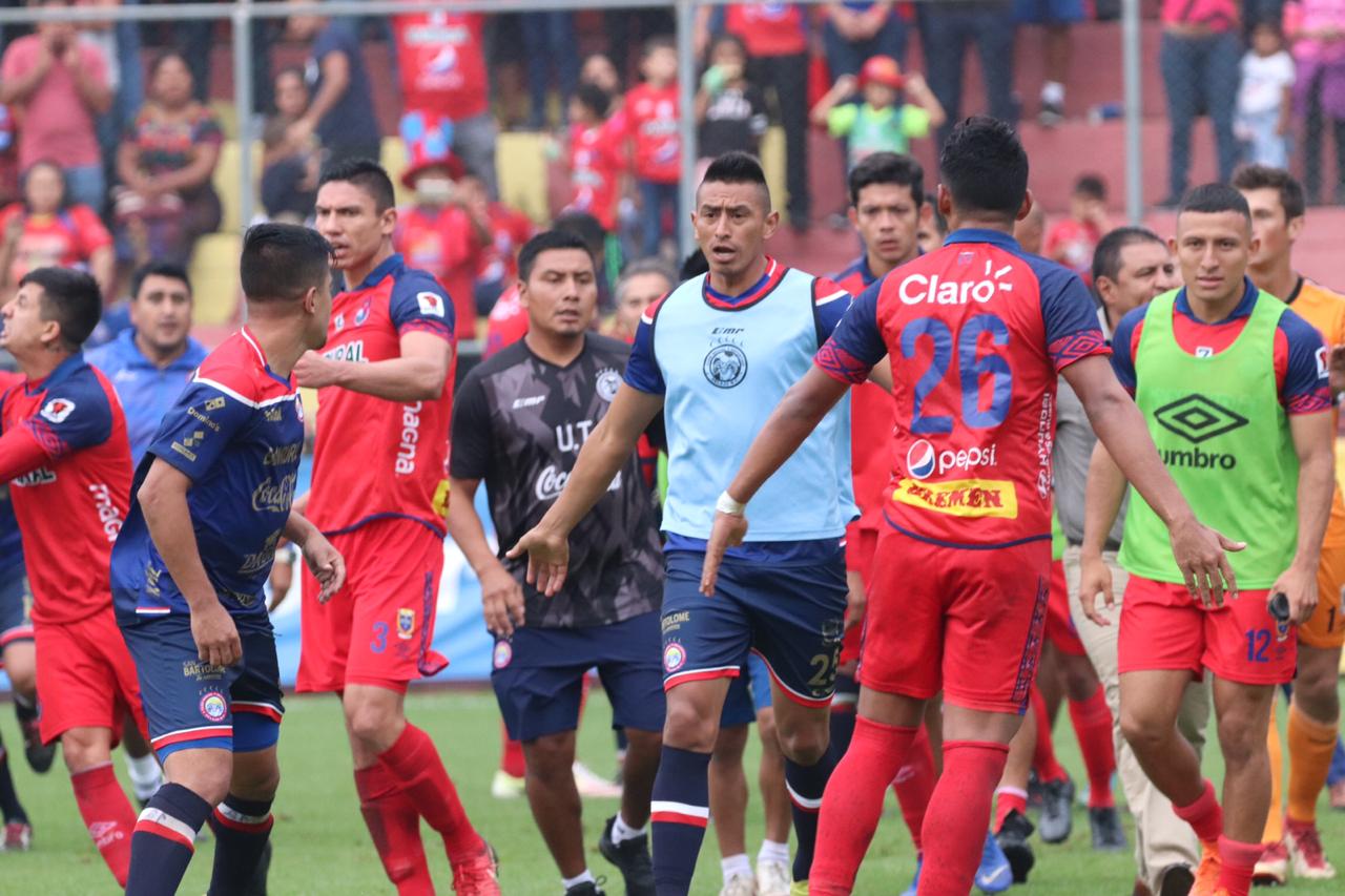 La pelea en El Trébol