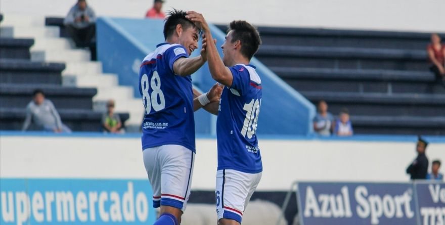 Directivos de Cruz Azul cobraron por peder finales