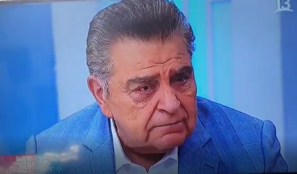 Don Francisco rompe en llanto y espera que la situación en Chile se mejore