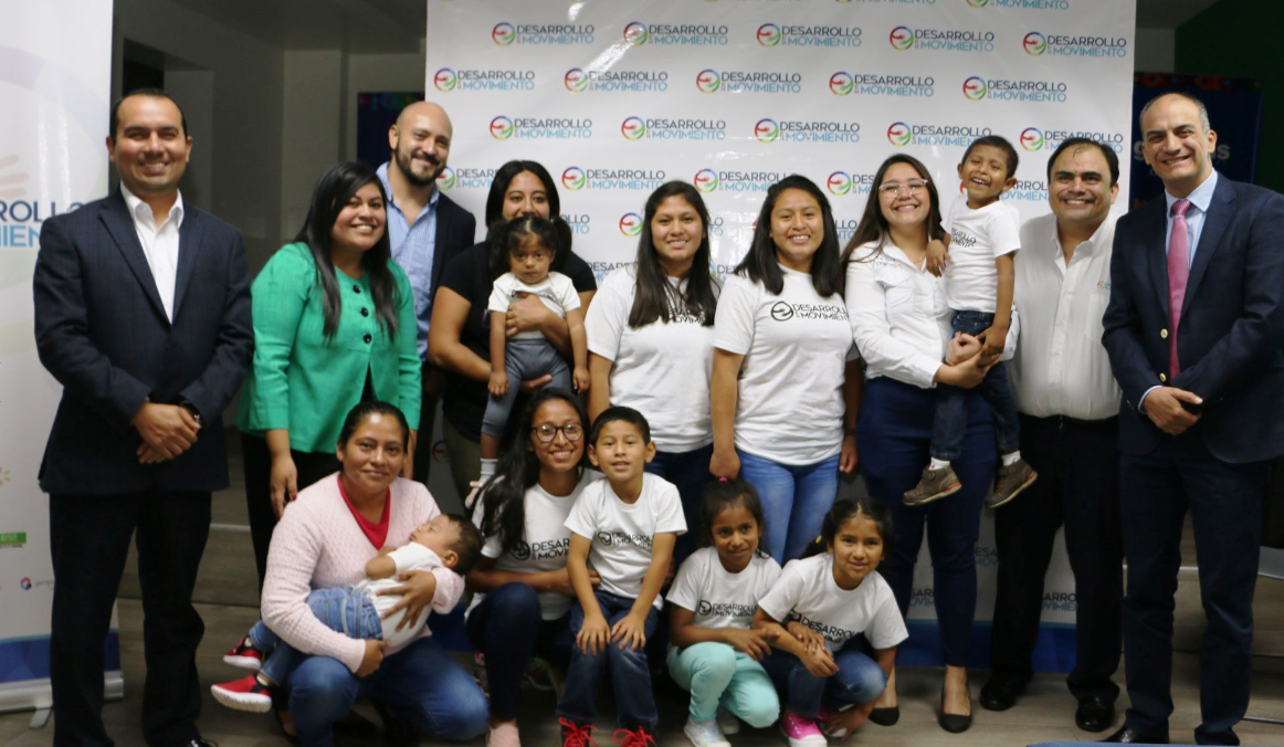 Donan más de un millón de libras de alimentos a beneficio de 50 mil niños y adultos mayores