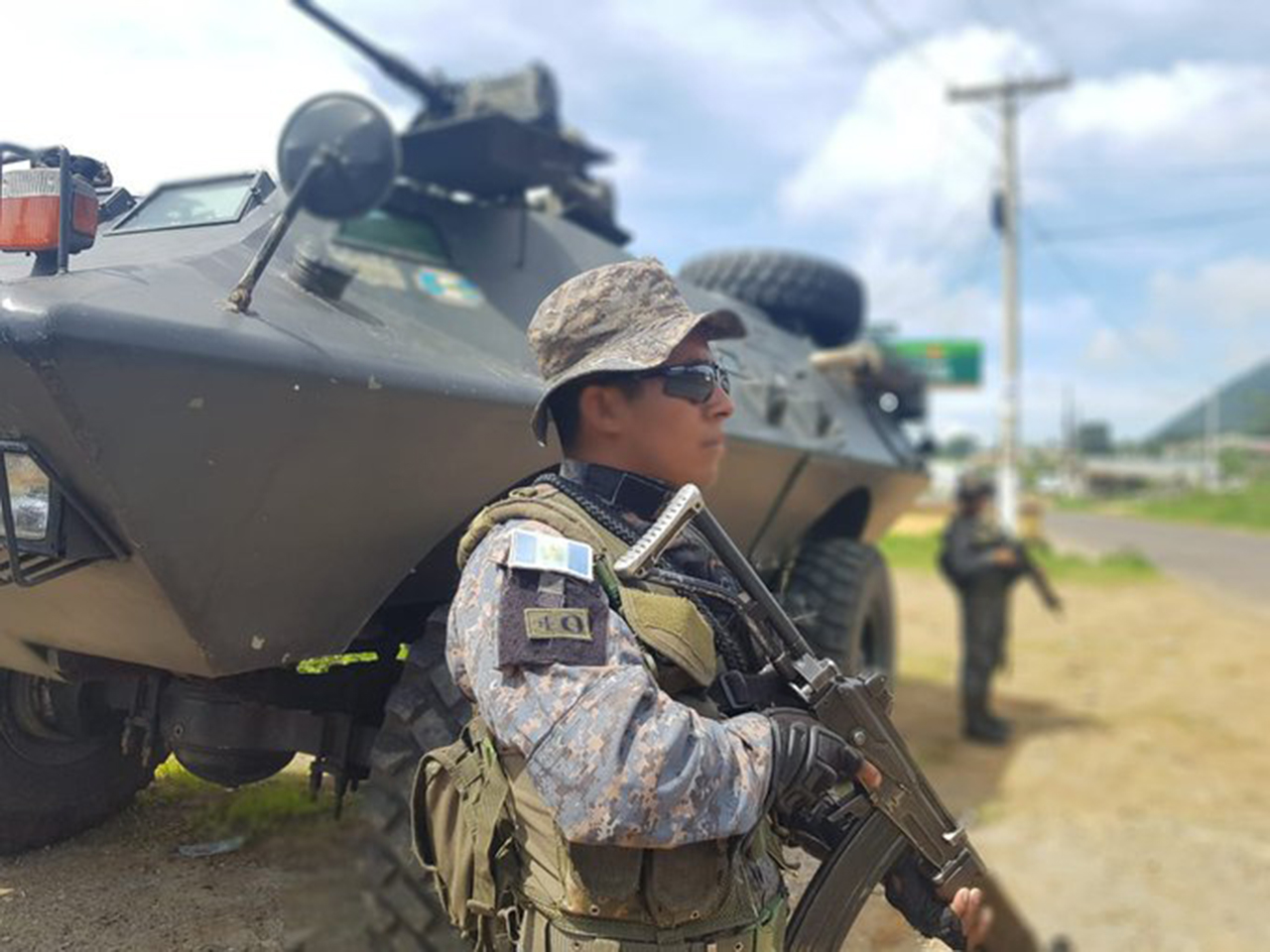 Jimmy Morales apoya el "Estado de sitio" para imponer seguridad