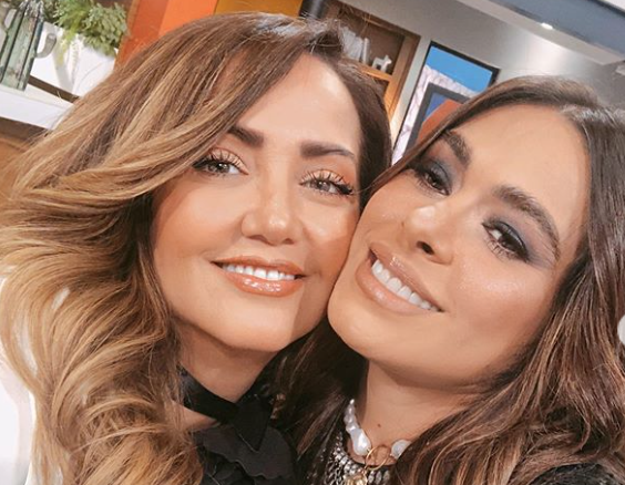 Galilea Montijo manoseó a Andrea Legarreta en el programa Hoy