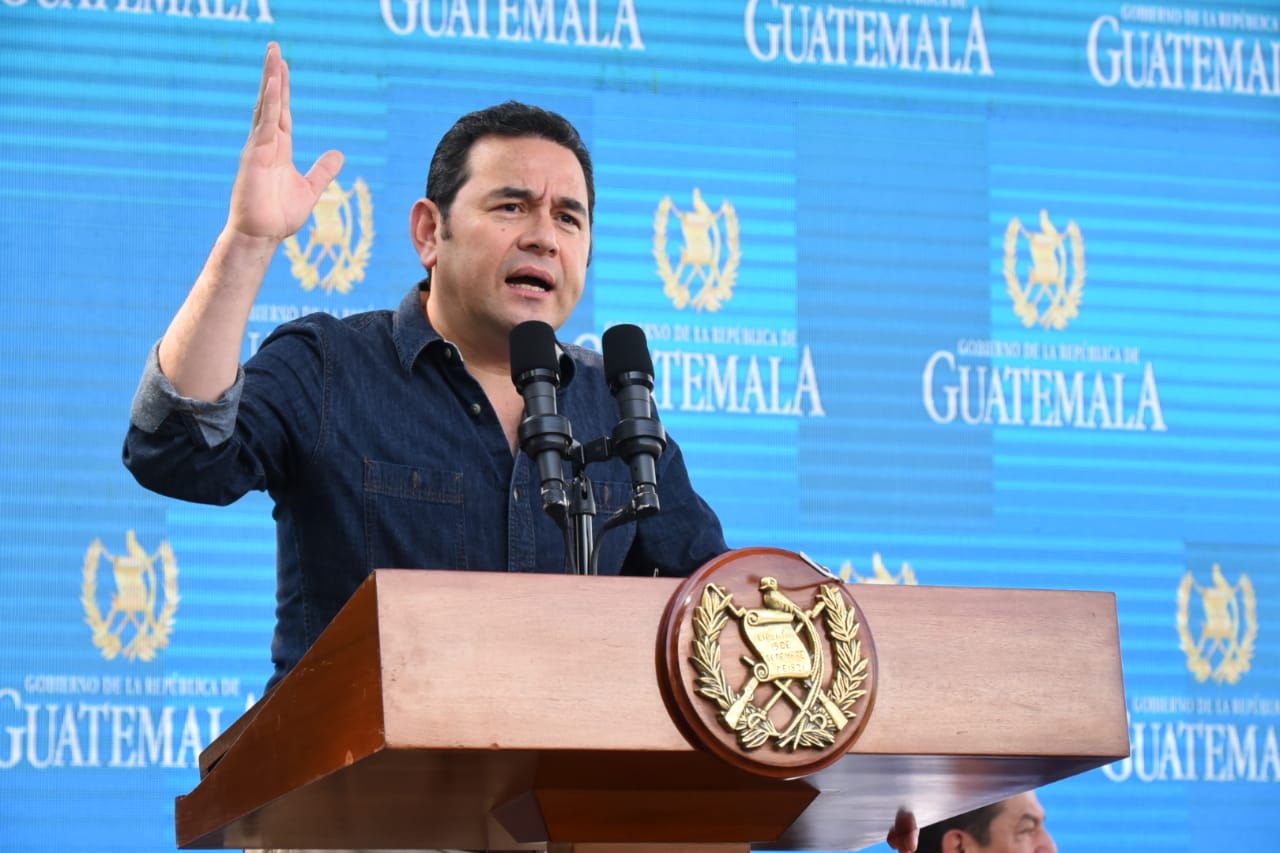 Jimmy morales rersponde sobre vetar la Ley de Aceptación de Cargos