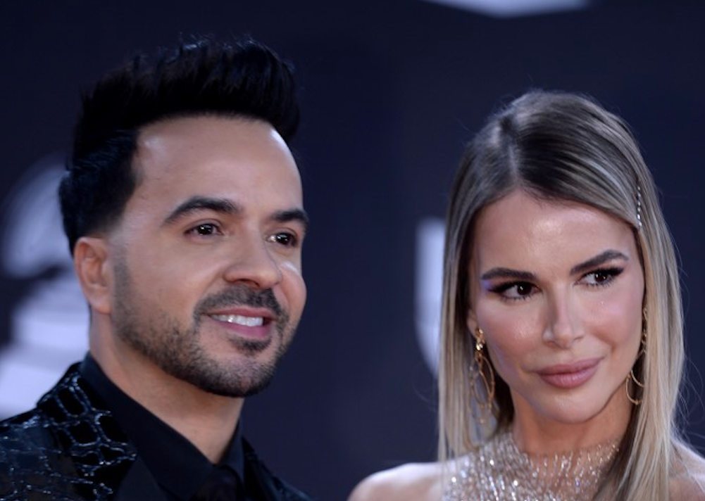 La esposa de Luis Fonsi revela que ha sido difícil su matrimonio