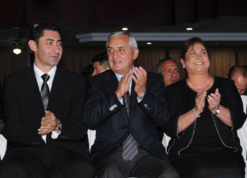 La foto y el mensaje de Otto Pérez Leal con su padre en el Mariscal Zavala