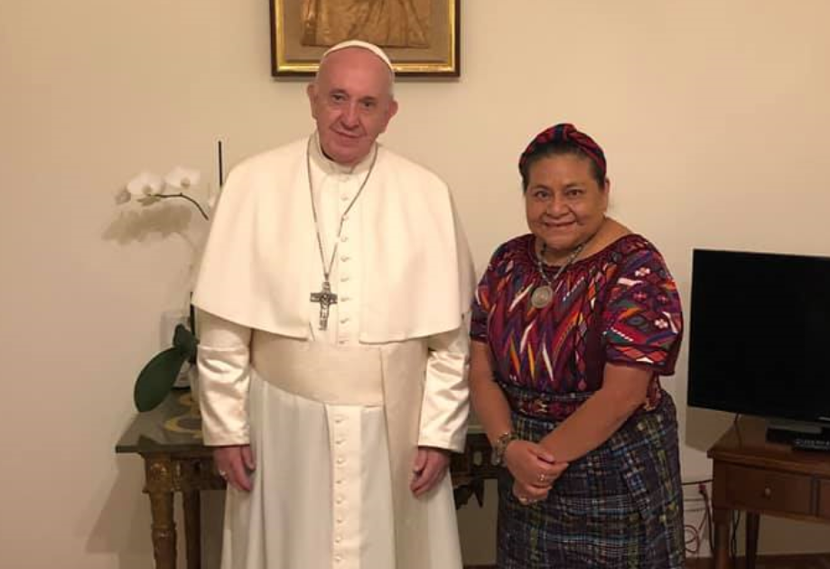 Papa Francisco recibe a Premio Nobel de La Paz, Rigoberta Menchú