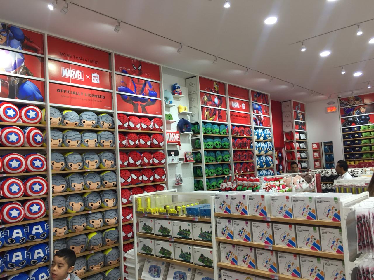 Miniso Marvel Naranjo Mall