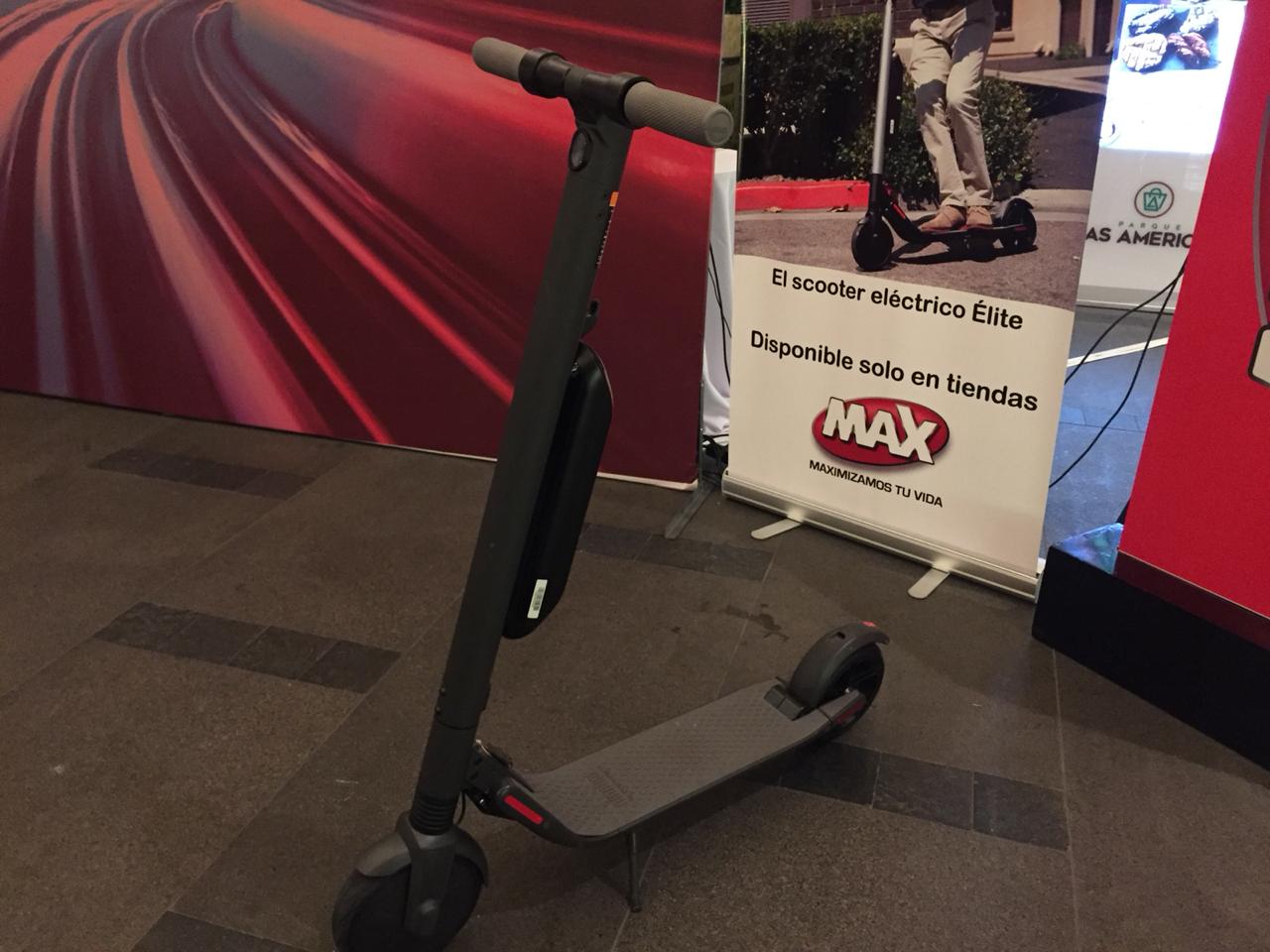 Scooter Tiendas Max