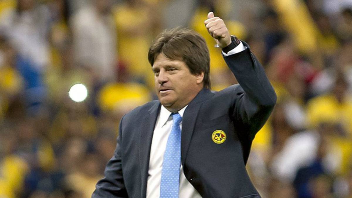 Miguel Herrera, técnico del América