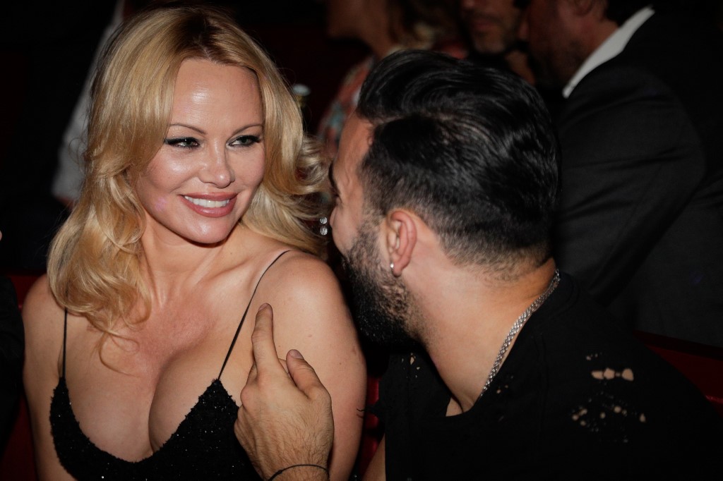 Pamela Anderson se casa por quinta vez