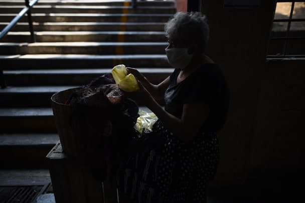 VIDEO | El silencio en el mercado: pocos compran, no hay ganancia