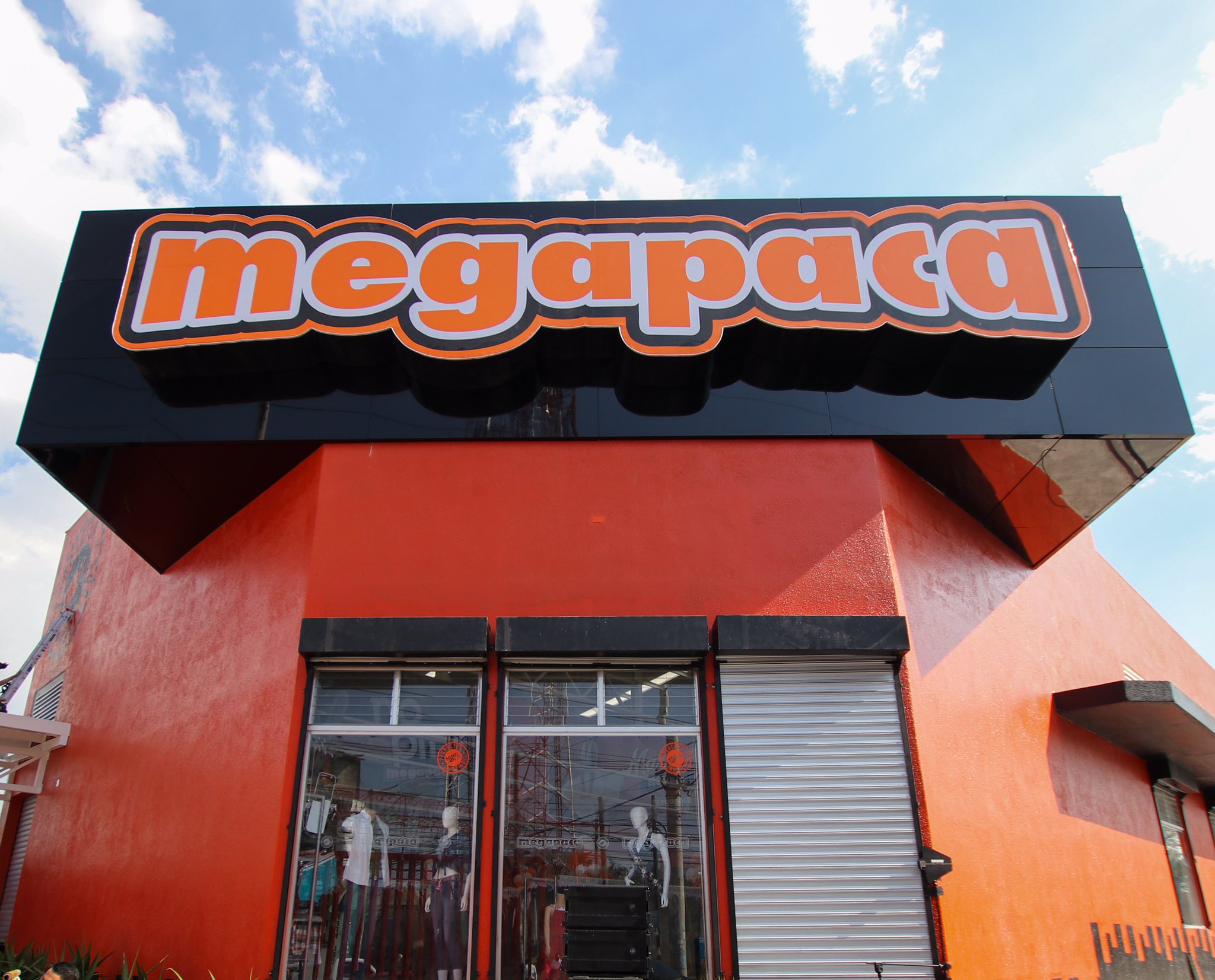 La Megapaca cierra sus puertas por la pandemia