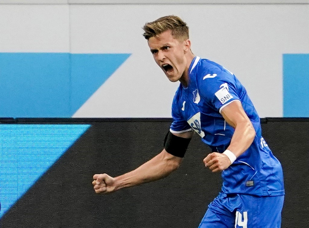 Hoffenheim vence al Colonia