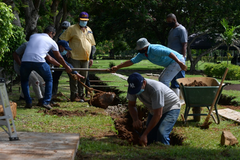 Panamá halló decenas de restos humanos producto de la invasión de EEUU en 1989