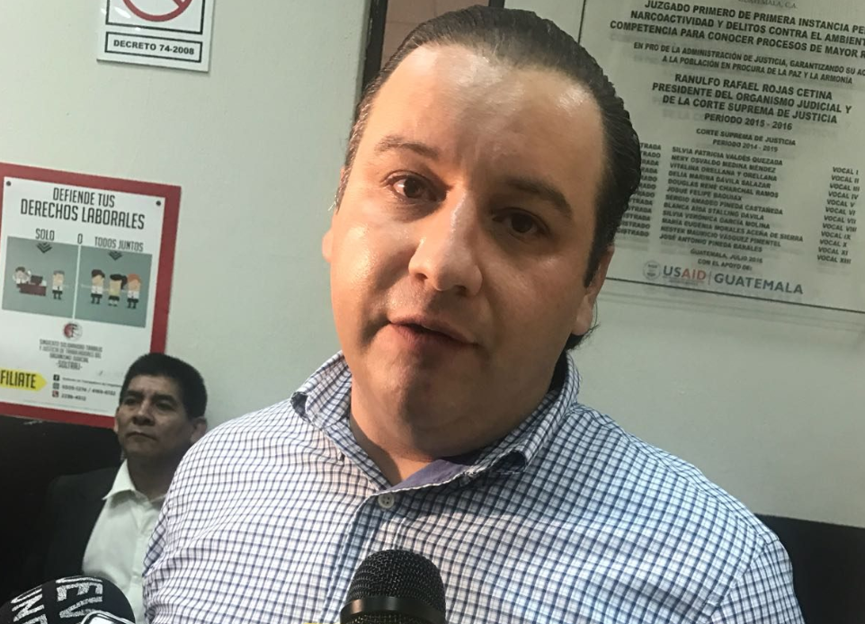 Buscan que Roberto Barreda sea trasladado hacia un hospital privado