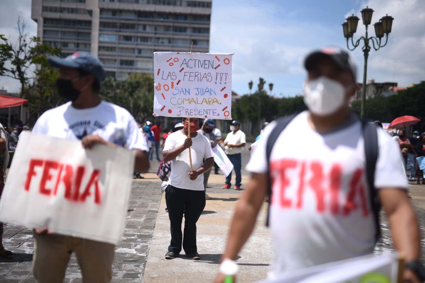 manifestación de trabajadores de ferias para pedir reactivación tras Covid-19