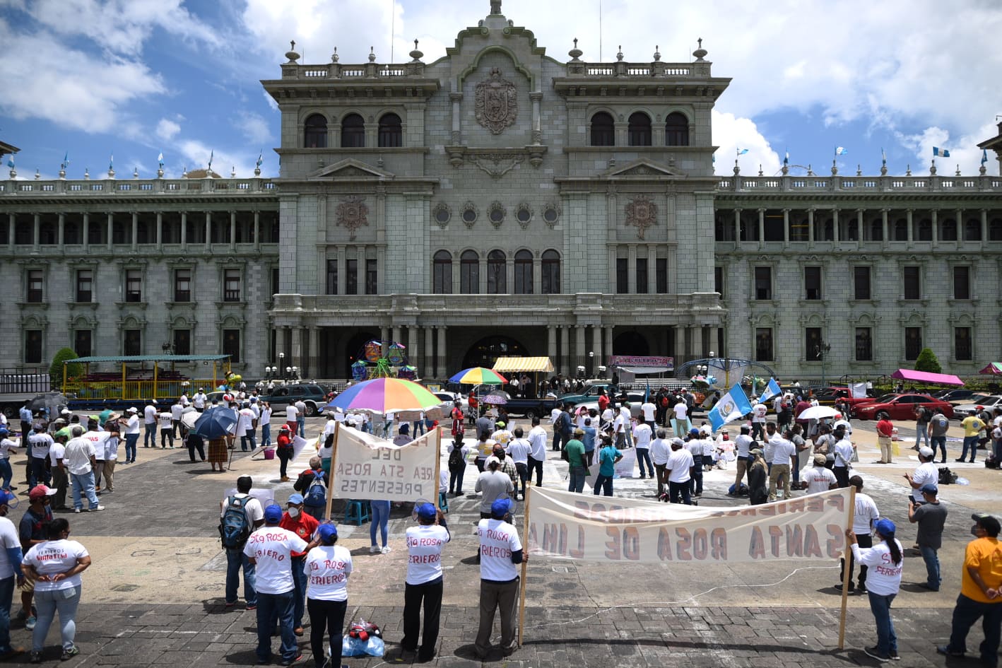 manifestación de trabajadores de ferias para pedir reactivación tras Covid-19