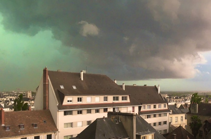 Cielo verde en Francia