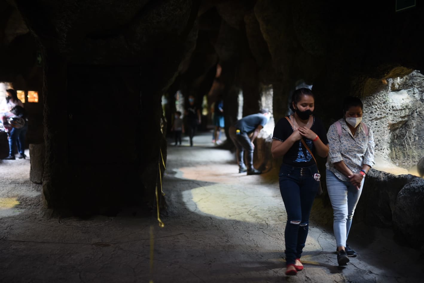 afluencia de personas en zoológico La Aurora