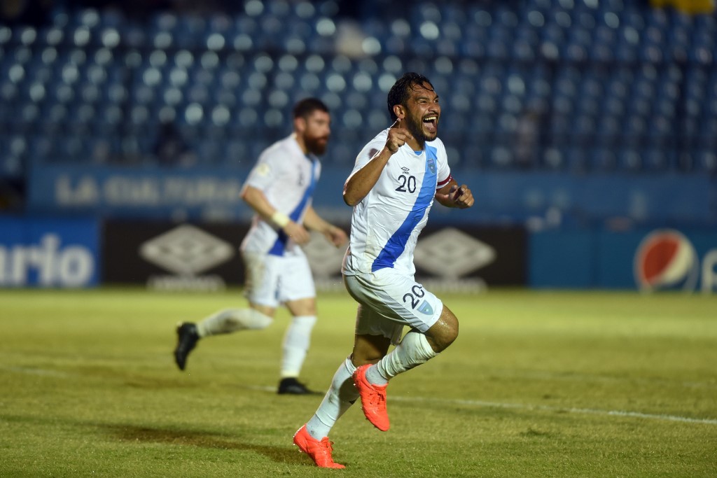 Carlos Ruiz es el cuarto goleador latinoamericano a nivel de selecciones nacionales