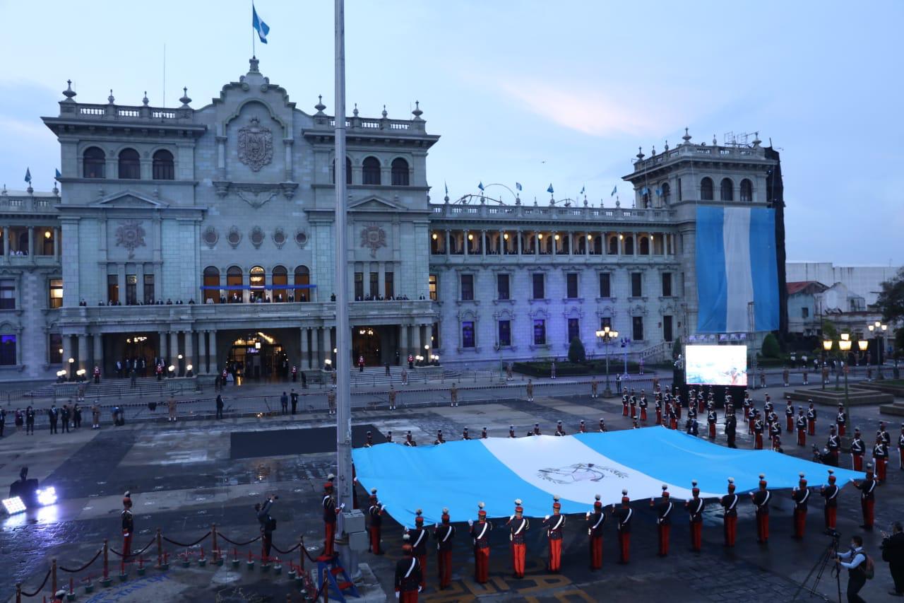 Arriada de la bandera