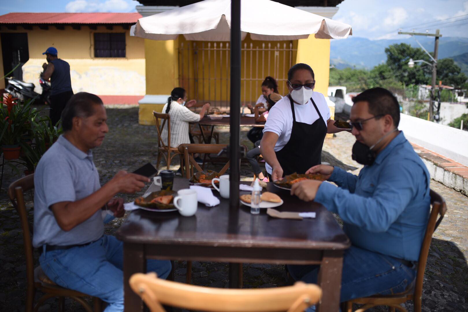 corredor gastronómico en San Juan Del Obispo, Antigua Guatemala