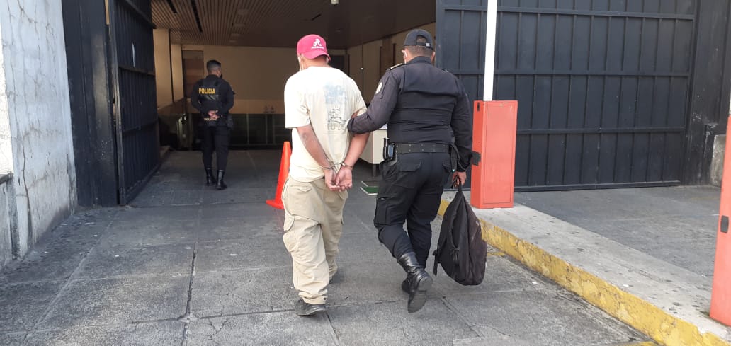 Detenido por herir a empleada de comedor