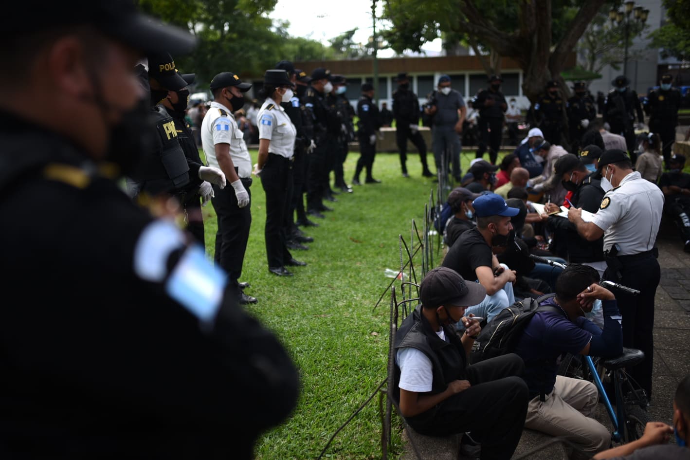 operativos de PNC en Parque Central permiten ubicar a hondureños