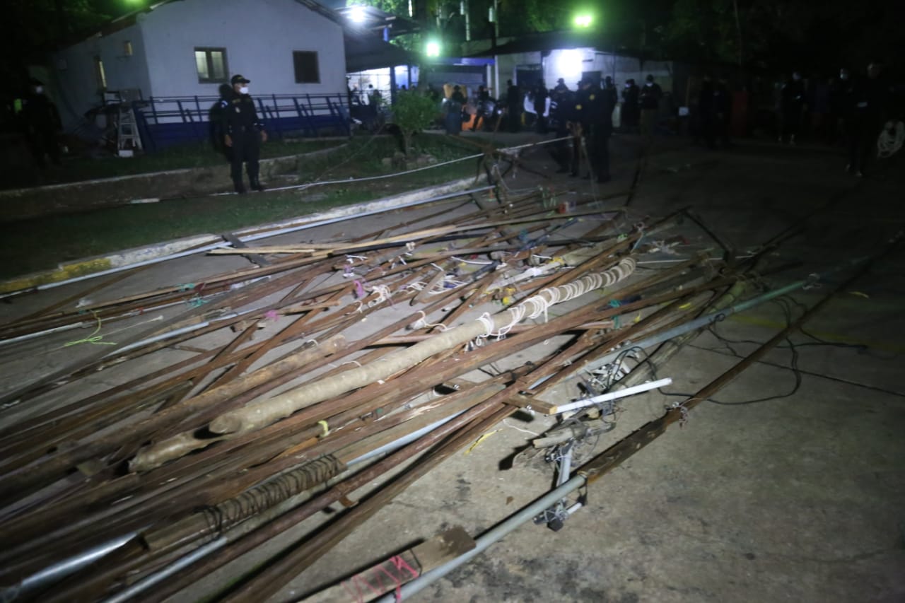 Desmantelan antenas amplificadoras en cárcel de Escuintla