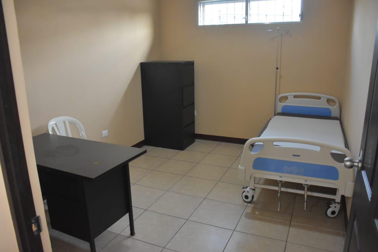 Habilitan centro de salud en San Martín Zapotitlán, Retalhuleu