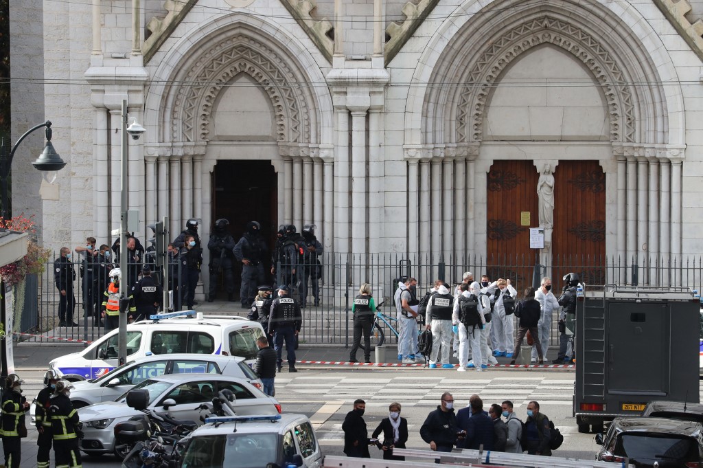 Atentado terrorista en iglesia de Niza, Francia