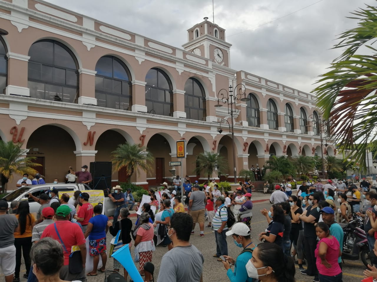 manifestaciones en el interior del país por presupuesto 2021