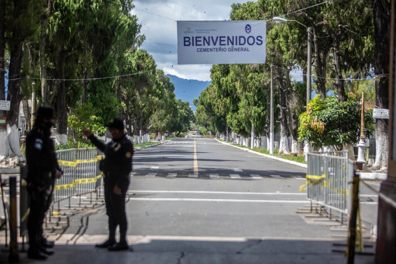 Cementerio General permitió ingreso de dolientes