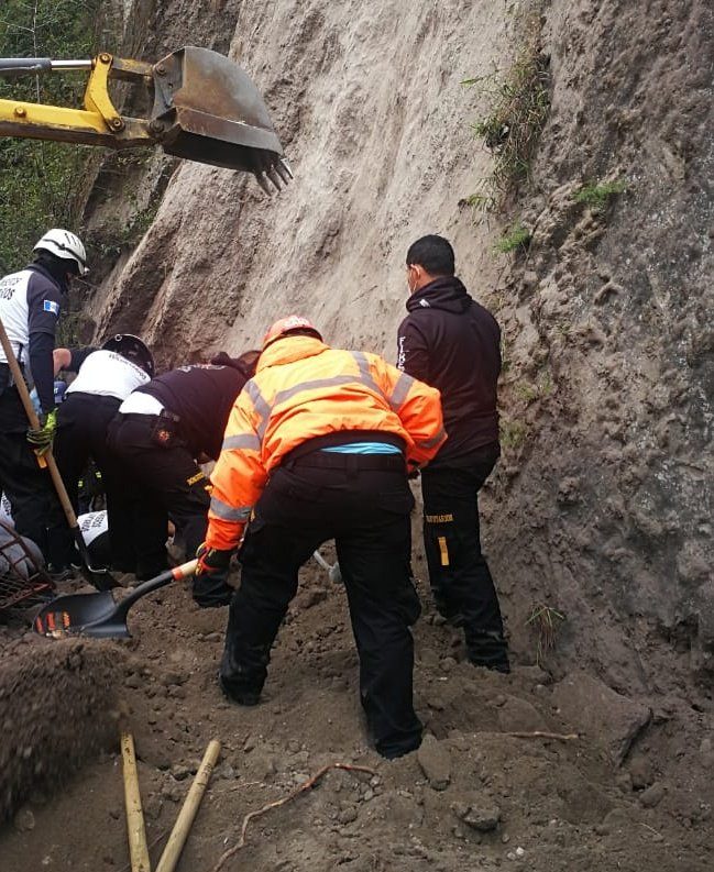 Una persona muere soterrada en ruta antigua a Chinautla