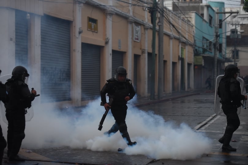 disturbios durante manifestación en el Congreso el 21 de noviembre