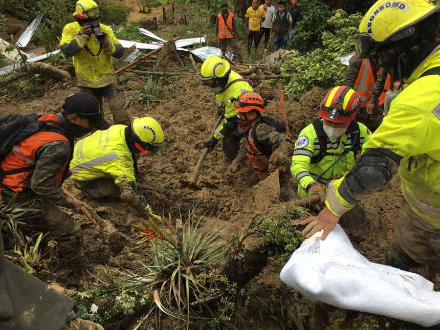 Fallecidos en aldea Quejá