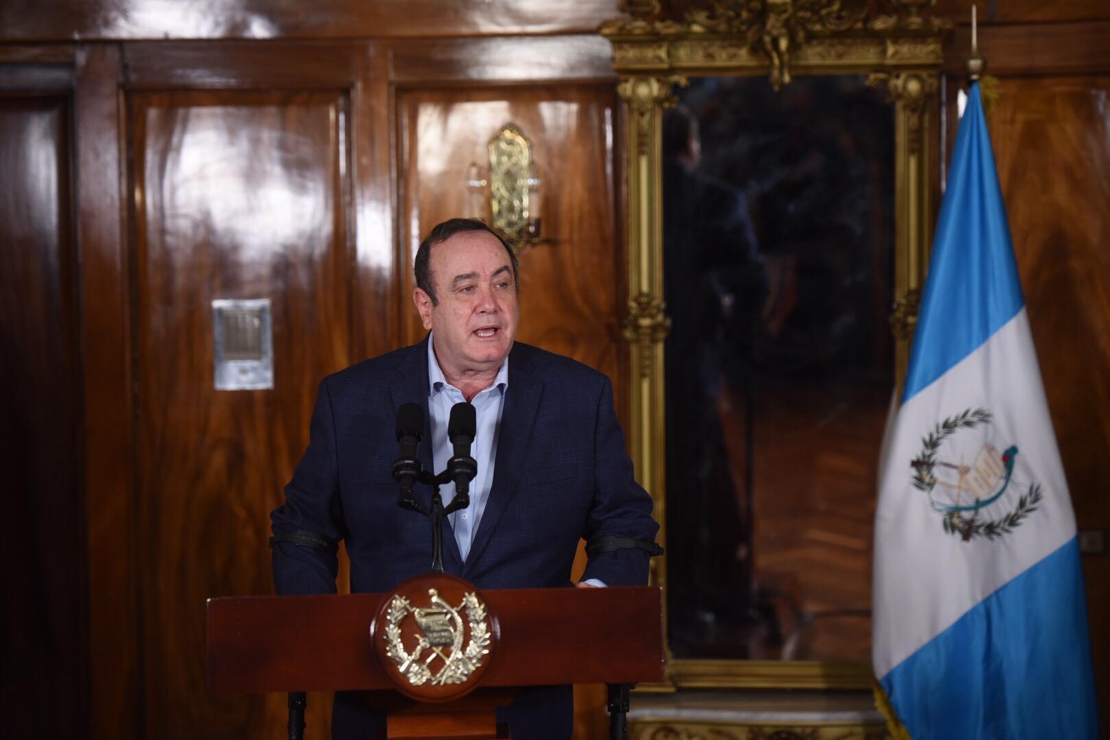 conferencia del presidente Alejandro Giammattei y vicepresidente Guillermo Castillo