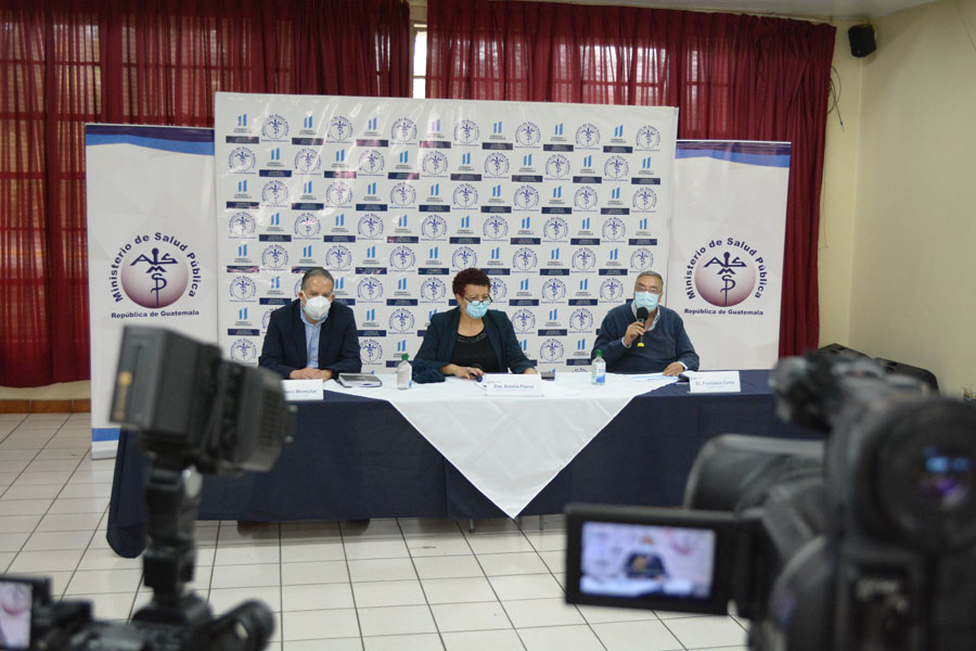 Conferencia de prensa del Ministerio de Salud