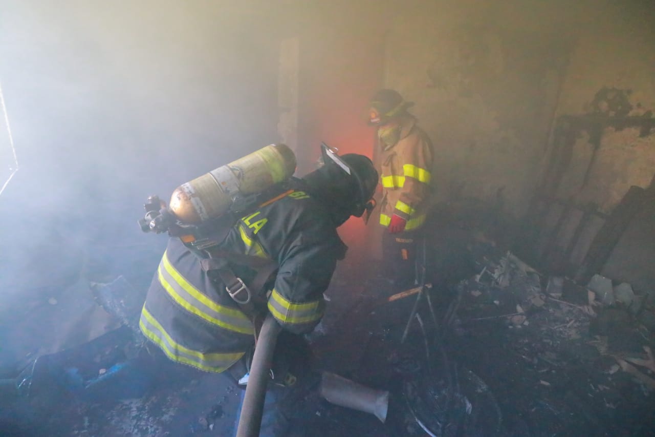 incendio en vivienda de ruta a El Salvador