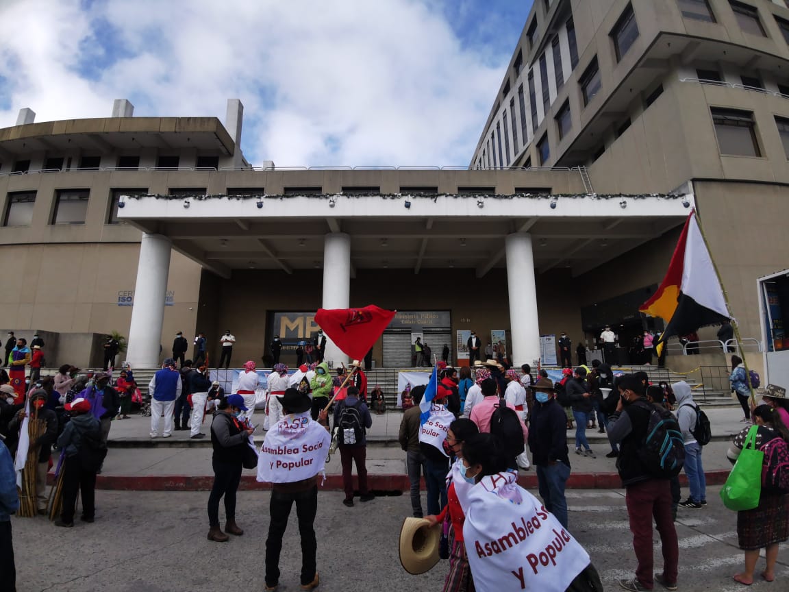 manifestación de organizaciones en el Ministerio Público