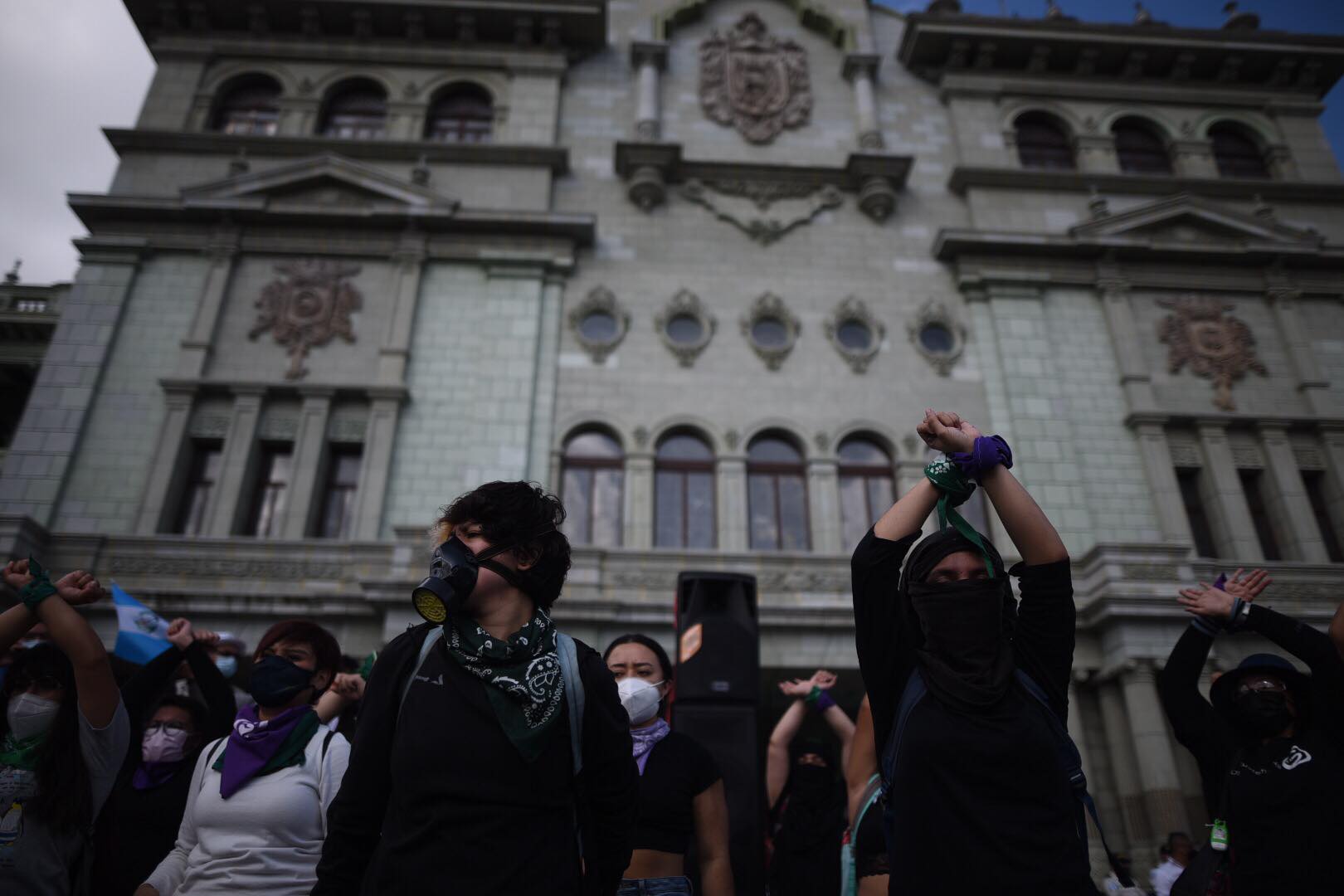 manifestación en plaza de la Constitución, 5 de diciembre