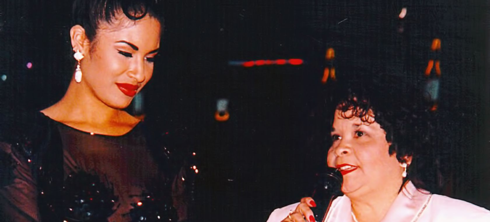 Selena y Yolanda Saldivar