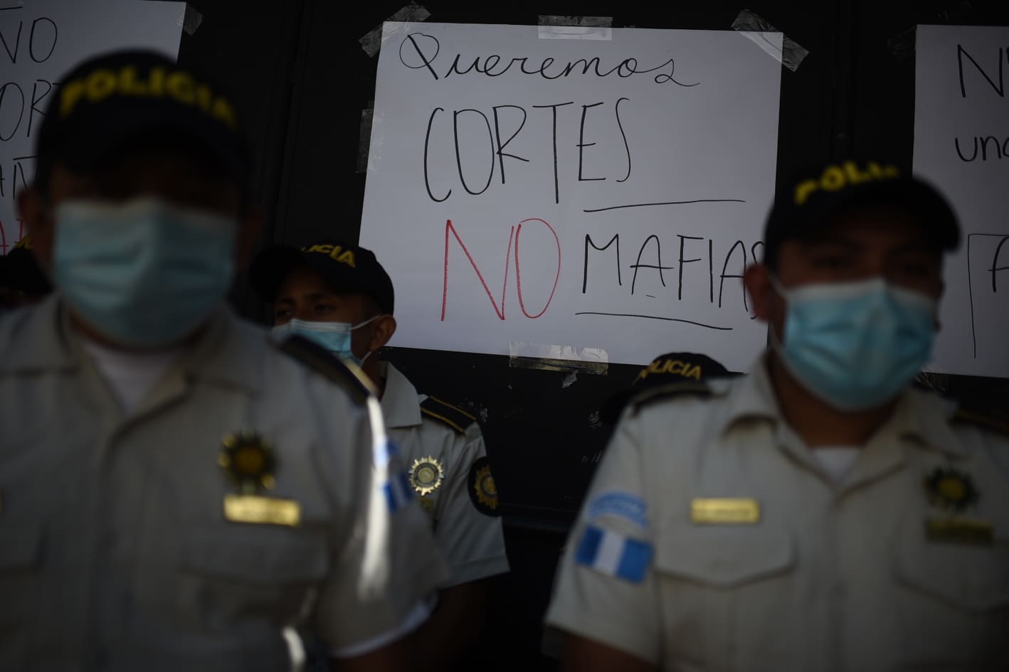 manifestación frente al Congreso por sesión para elegir magistrados de CSJ