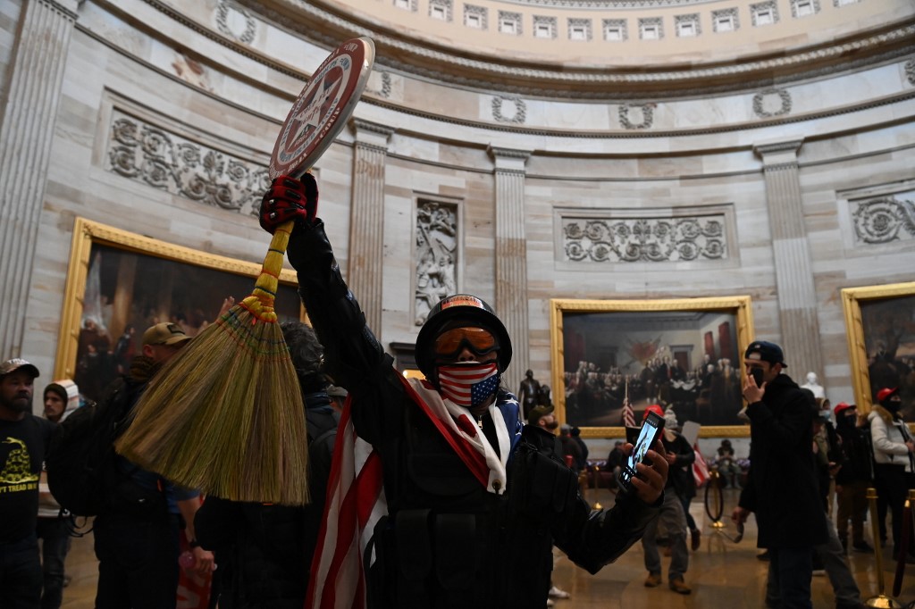 Manifestantes irrumpen en el Capitolio, en Washington