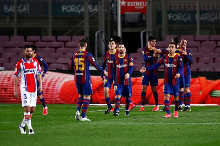 Barcelona golea al Alavés