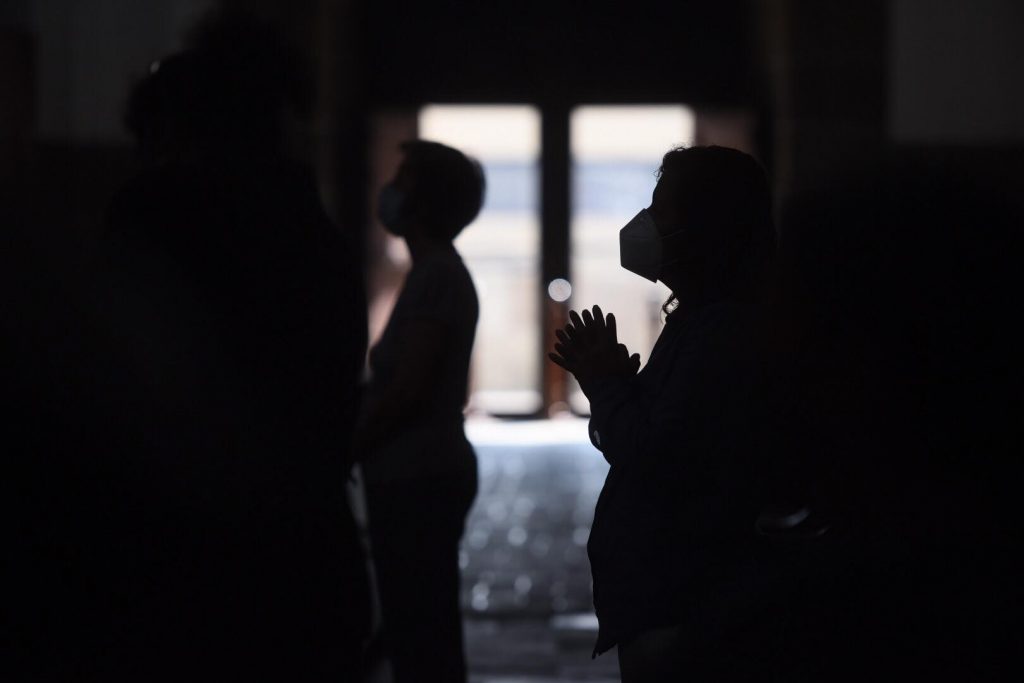 miércoles de ceniza, cruz de ceniza, durante pandemia del Covid-19